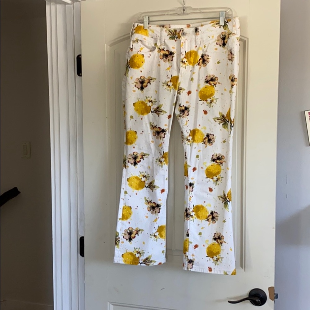 Anthropologie lemon print jeans